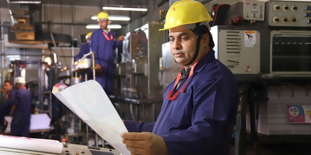 High-Speed 4 Color Offset Printing Press at Vidya Prakashan